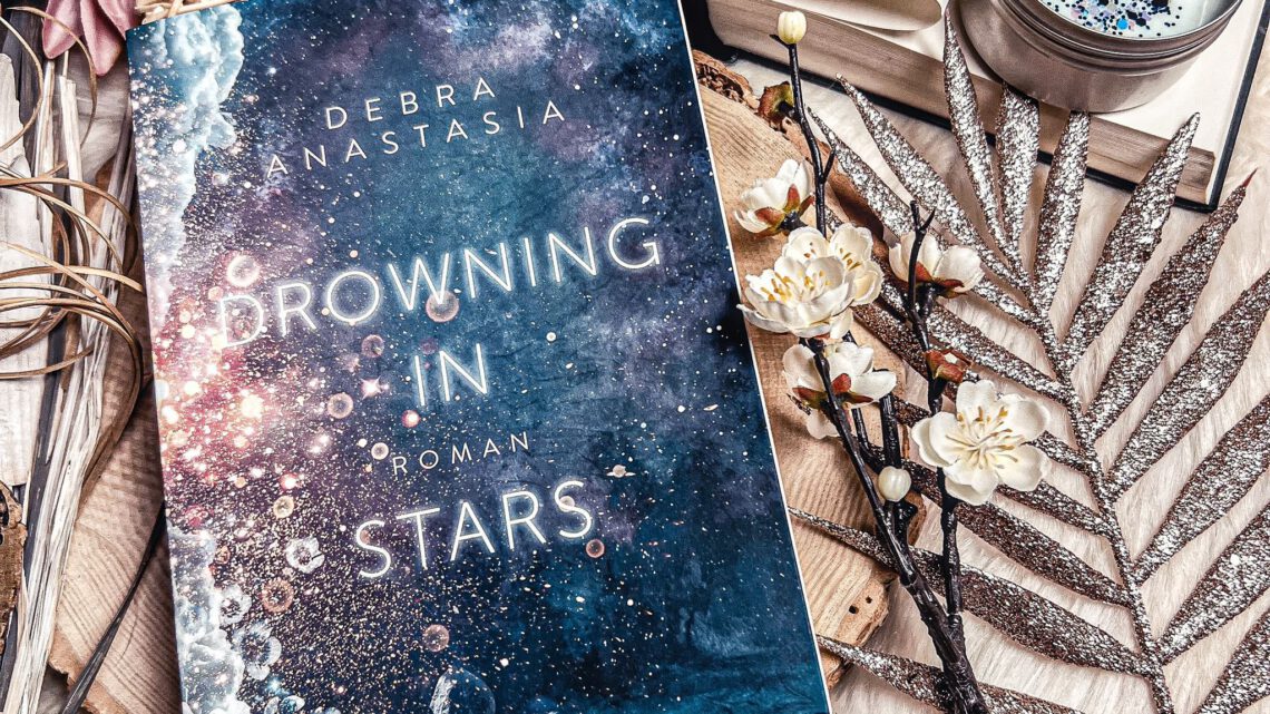 ||» Rezension «|| Drowning in Stars [von Debra Anastasia]